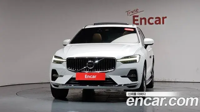 Volvo XC60 2024 — Photo 7/40