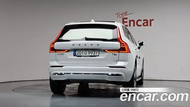 Volvo XC60 2024 — Photo 39/40