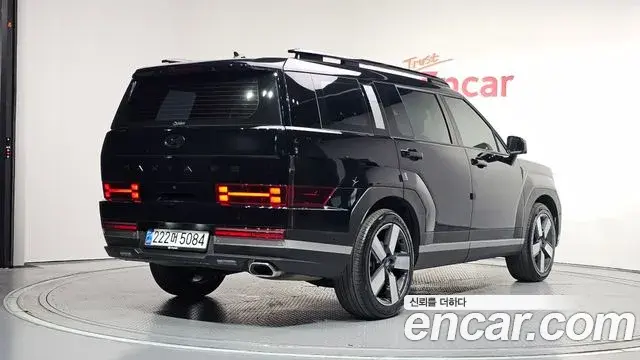 Hyundai Santa Fe 2024 — Photo 19/32