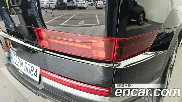 Hyundai Santa Fe 2024 — Photo 5/32