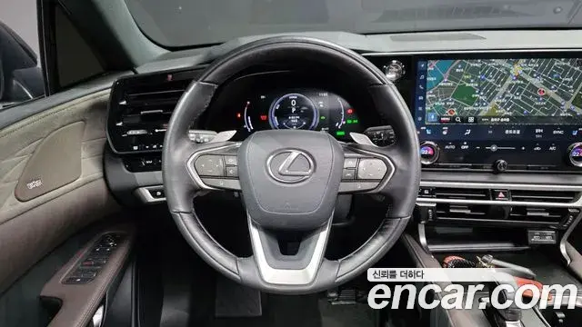 Lexus RX350h 2024 — ფოტო 27/34