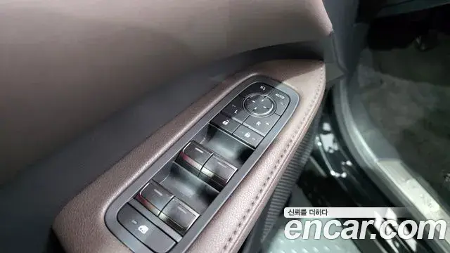 Lexus RX350h 2024 — ფოტო 22/34