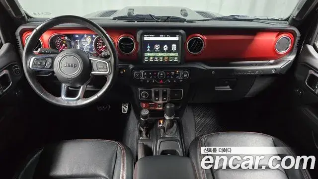 Jeep Wrangler 2020 — ფოტო 25/30