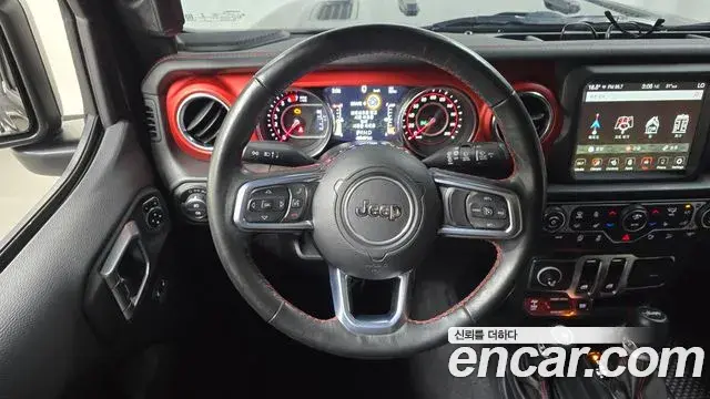 Jeep Wrangler 2020 — ფოტო 7/30