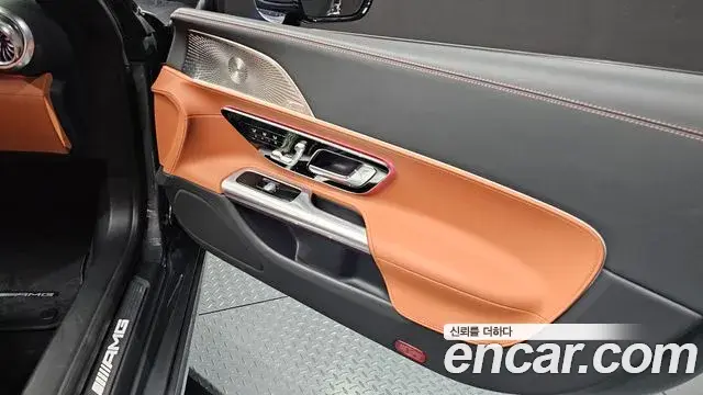 Mercedes-Benz SL-Class 2024 — Photo 18/33