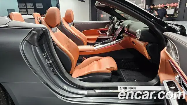 Mercedes-Benz SL-Class 2024 — Photo 13/33