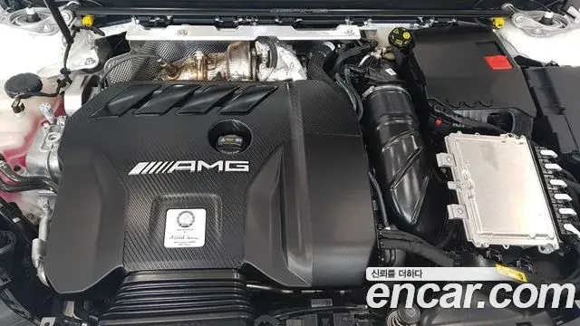 Mercedes-Benz CLA-Class 2025 — Фото 5/18