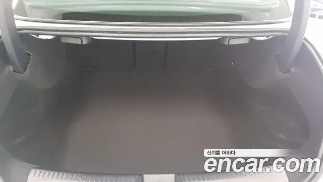 Mercedes-Benz CLA-Class 2025 — Фото 10/18