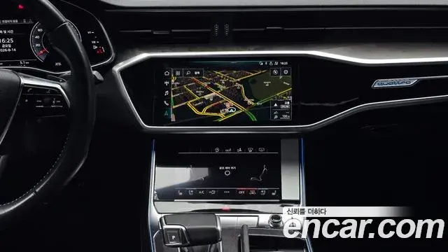 Audi A7 2020 — Фото 13/20