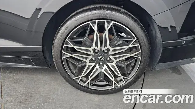 Hyundai Grandeur Hybrid 2024 — ფოტო 5/34