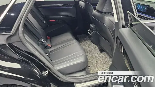 Hyundai Grandeur Hybrid 2024 — ფოტო 20/34