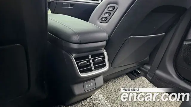 Hyundai Grandeur Hybrid 2024 — ფოტო 1/34