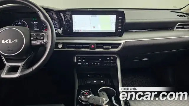 Kia K5 2021 — Şəkil 14/20