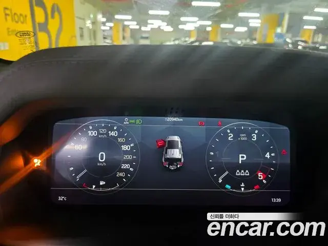 Land Rover Defender 2020 — ფოტო 11/14