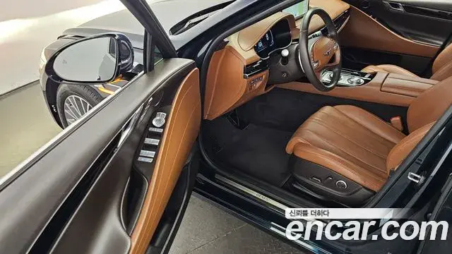 Genesis G80 2023 — ფოტო 10/32