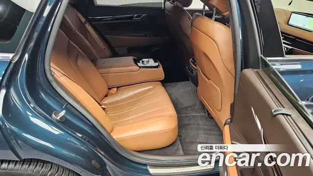 Genesis G80 2023 — ფოტო 30/32