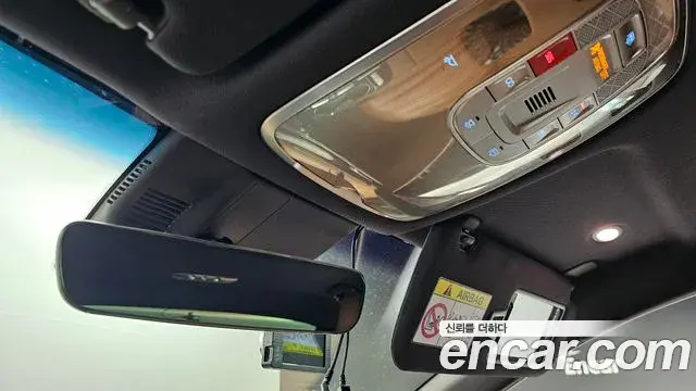 Genesis G80 2023 — ფოტო 2/32