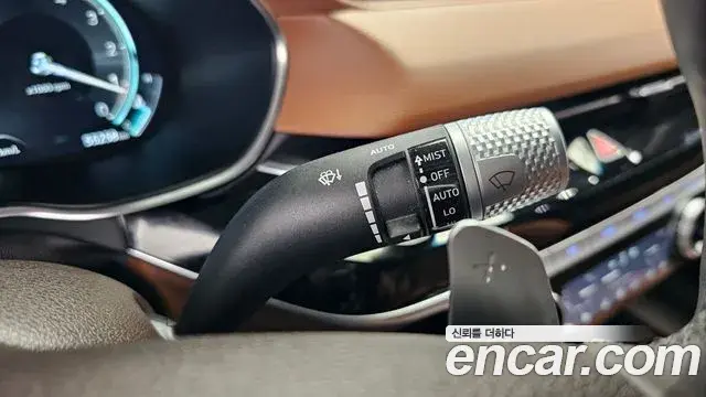Genesis G80 2023 — ფოტო 24/32