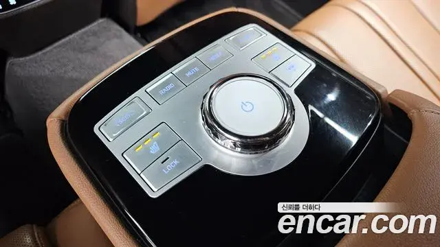 Genesis G80 2023 — ფოტო 5/32