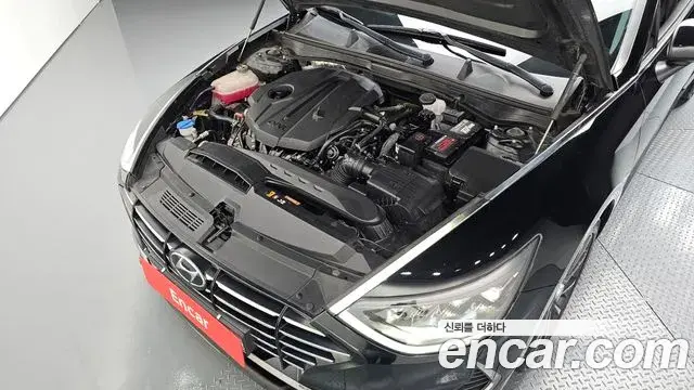Hyundai Sonata 2021 — Фото 6/20