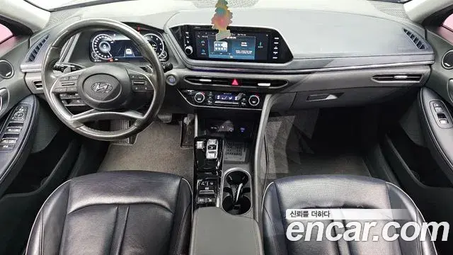 Hyundai Sonata 2021 — Фото 7/20