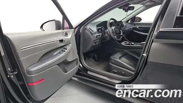 Hyundai Sonata 2021 — Фото 10/20