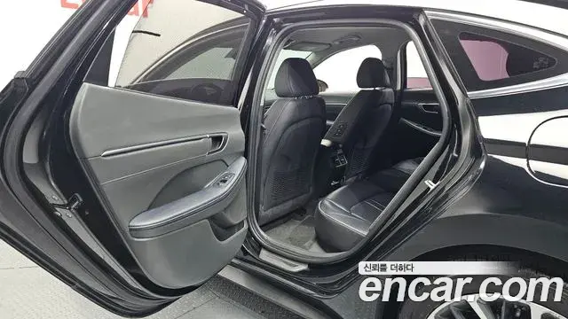 Hyundai Sonata 2021 — Фото 12/20