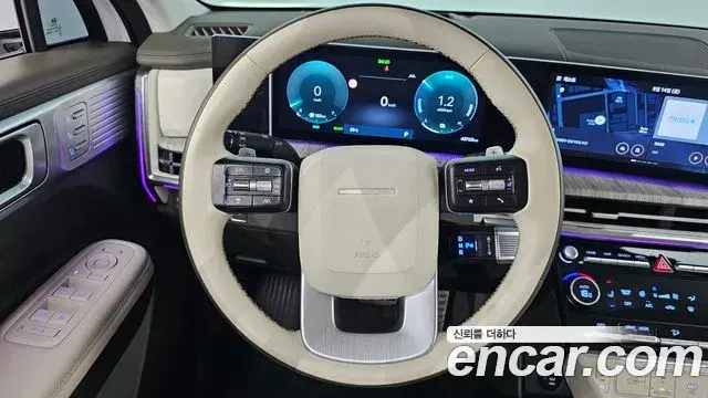 Hyundai Santa Fe 2024 — ფოტო 4/33