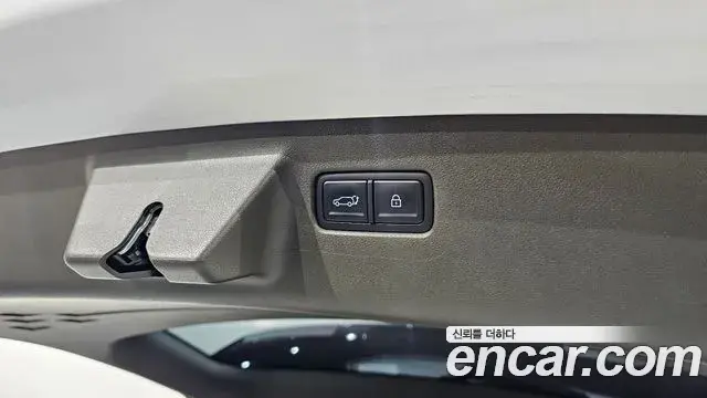 Hyundai Santa Fe 2024 — ფოტო 10/33
