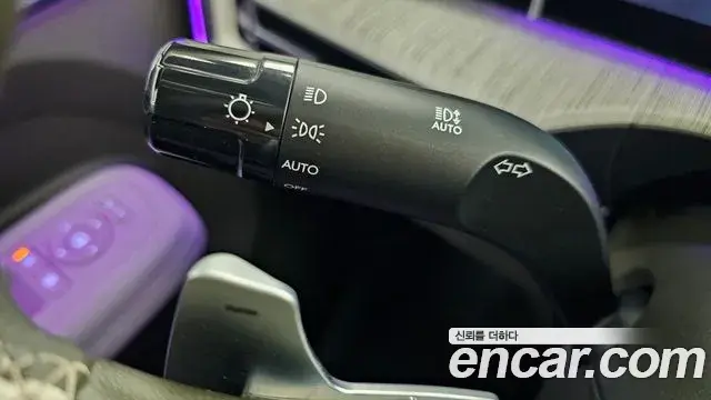 Hyundai Santa Fe 2024 — ფოტო 24/33