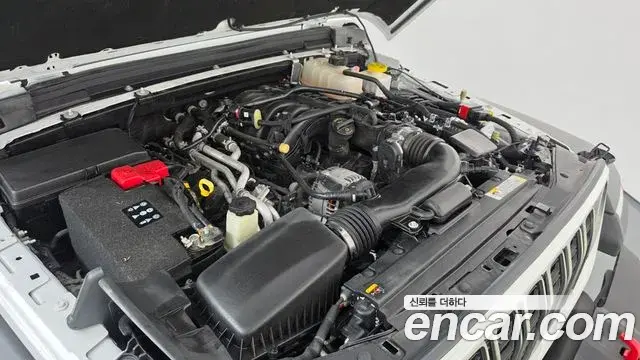 Jeep Gladiator 2023 — Photo 25/34