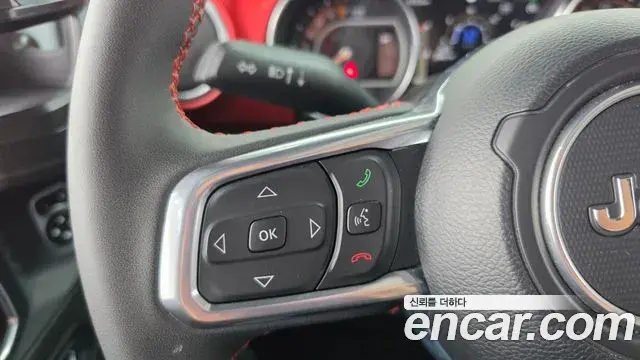 Jeep Gladiator 2023 — Photo 28/34