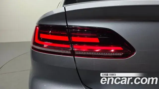 Volkswagen Arteon 2019 — Photo 7/32
