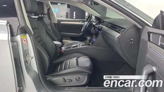 Volkswagen Arteon 2019 — Photo 10/32