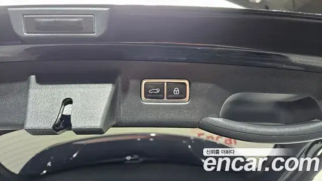 Kia Sorento 2021 — Photo 30/32