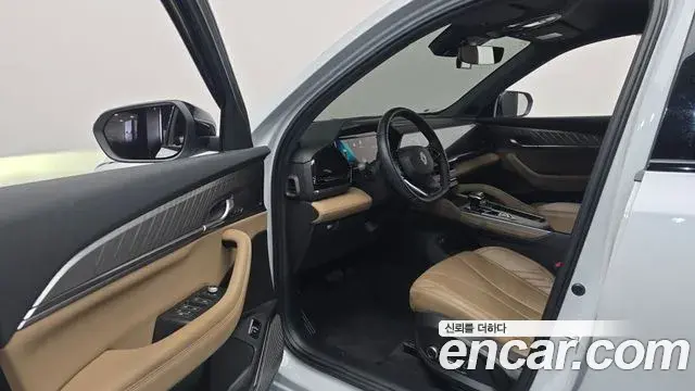 Renault Samsung Grand Koleos 2024 — ფოტო 15/31