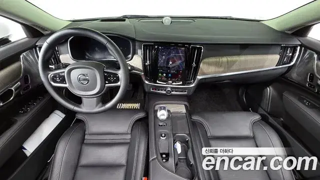 Volvo S90 2025 — Фото 10/20