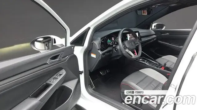 Volkswagen Golf 2024 — Şəkil 2/20