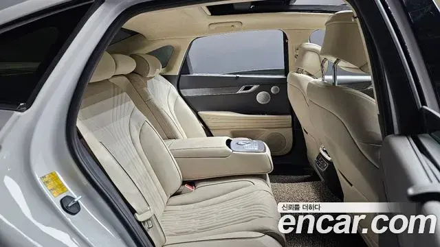 Genesis G80 2021 — ფოტო 33/37