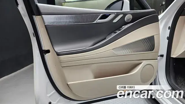 Genesis G80 2021 — ფოტო 8/37
