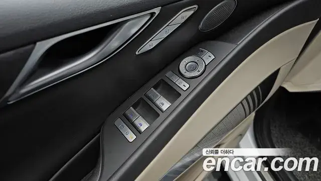 Genesis G80 2021 — ფოტო 25/37