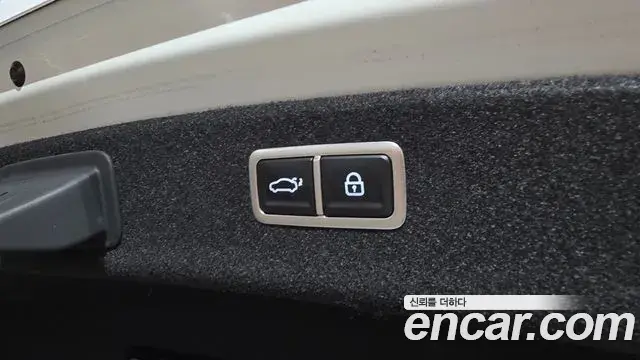 Genesis G80 2021 — ფოტო 10/37