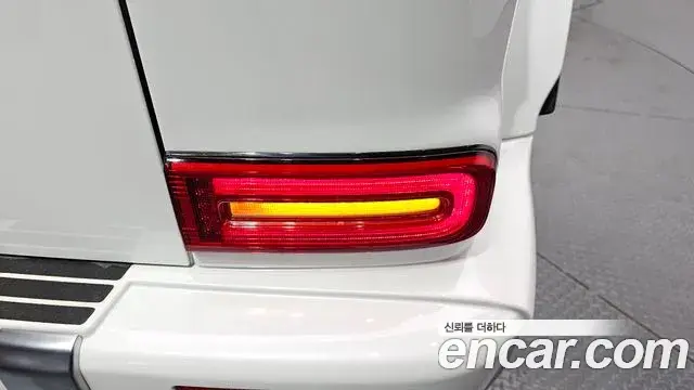 Mercedes-Benz G-Class 2024 — ფოტო 6/30
