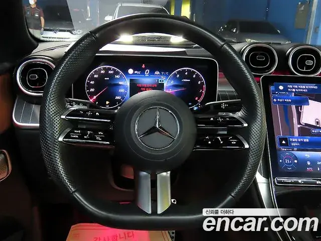 Mercedes-Benz GLC-Class 2024 — Фото 8/20