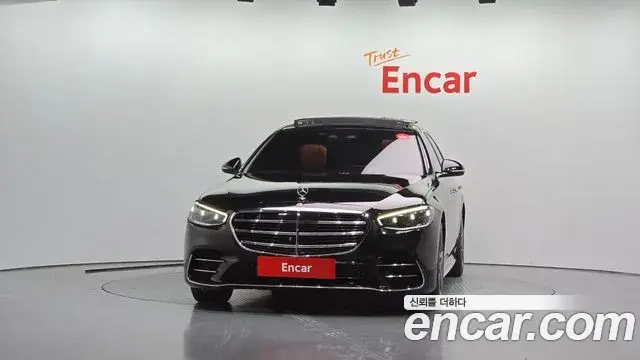 Mercedes-Benz S-Class 2022 — ფოტო 2/20