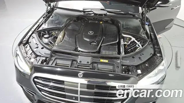 Mercedes-Benz S-Class 2022 — ფოტო 9/20