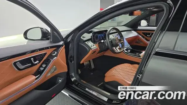 Mercedes-Benz S-Class 2022 — ფოტო 19/20