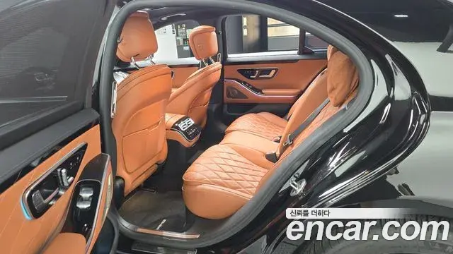 Mercedes-Benz S-Class 2022 — ფოტო 14/20