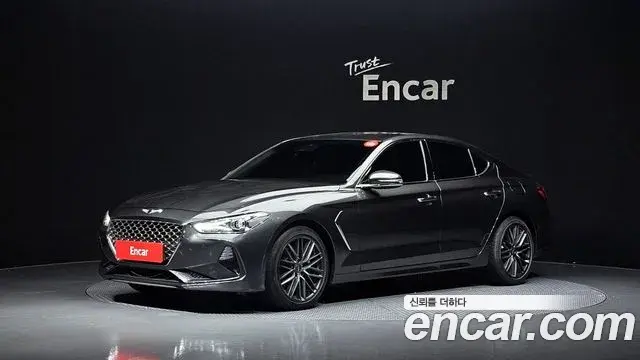 Genesis G70 2018 — Photo 31/33