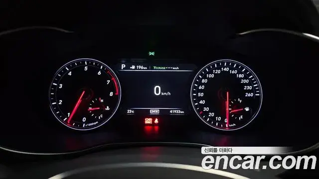 Genesis G70 2018 — Photo 16/33